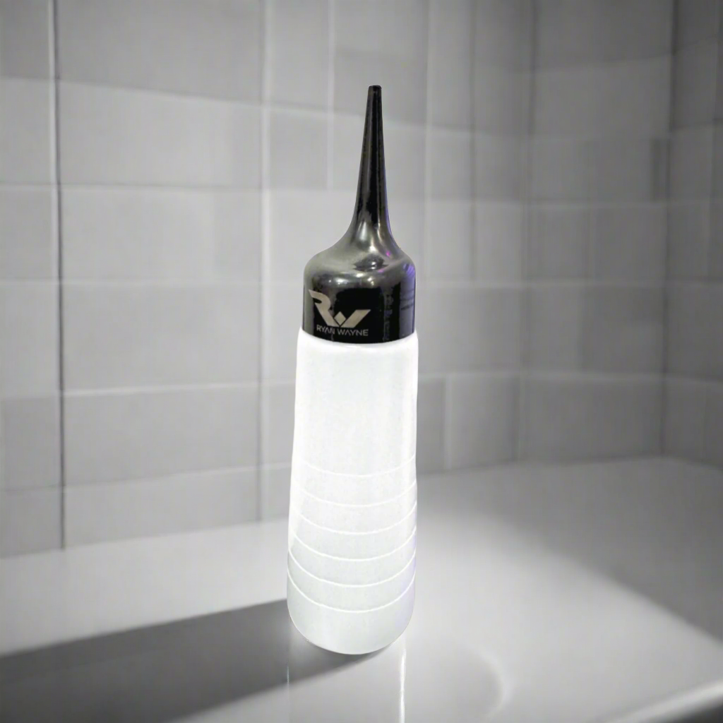 Ryan Wayne Shampoo Foam Bath Mixing Bottle detail 1